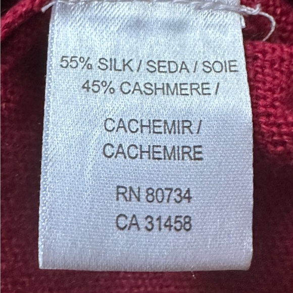 BCBGMaxAzria red turtleneck sweater knit classic - Picture 5 of 7